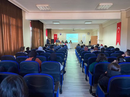 Bozkır MYO Mimari Restorasyon Programı tarafından düzenlenen "Sektör Buluşmaları-1-" Konferansımız Yapılmıştır.